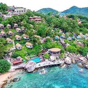 Hillside Тау